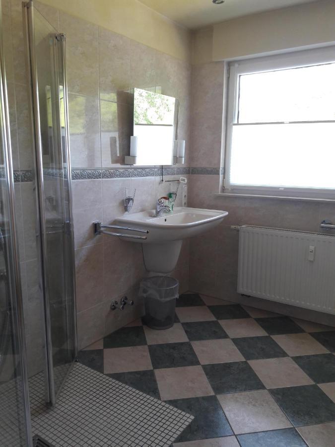 Ferienwohnung Alter Weinberg ザールブルク エクステリア 写真
